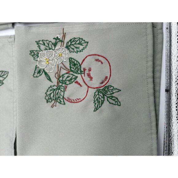 4 Hand Embroidery Table Napkins Fruit Theme Peach Cherry Grape Pear Kitchen - Picture 3 of 6